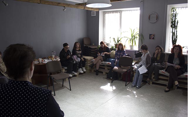 Встреча Неформального клуба гражданского общества в офисе благотворительного фонда «Сердце»