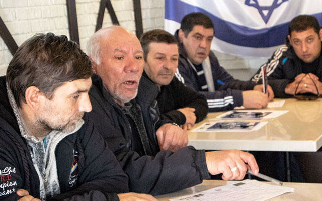 Ромы Приднестровья изучали работу по патенту